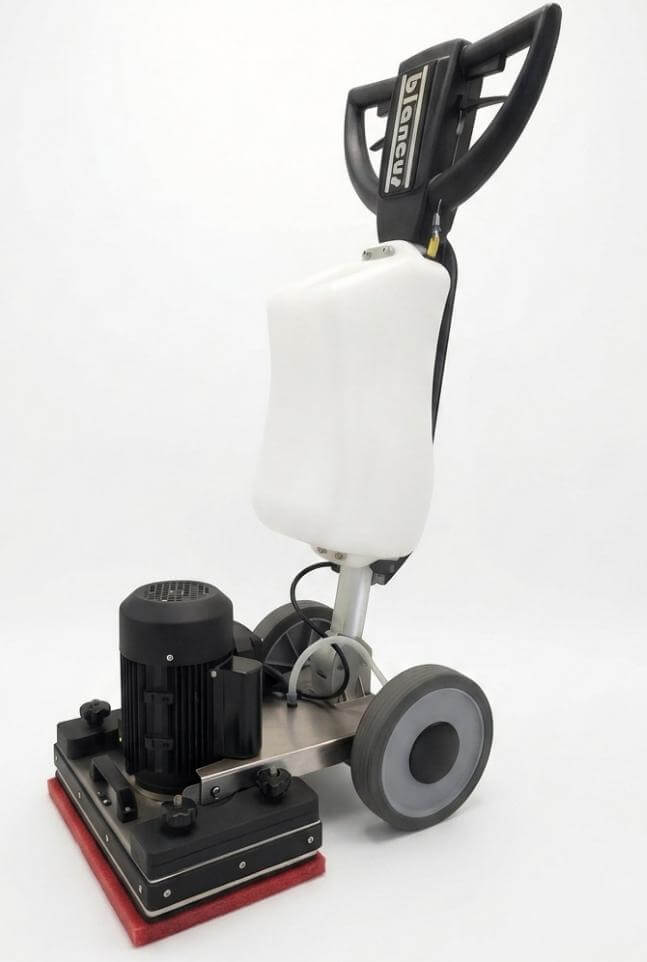 Front side view of white floor buffer ortbital polishing cleaning machine by brand Blancus, model q40-25lb.