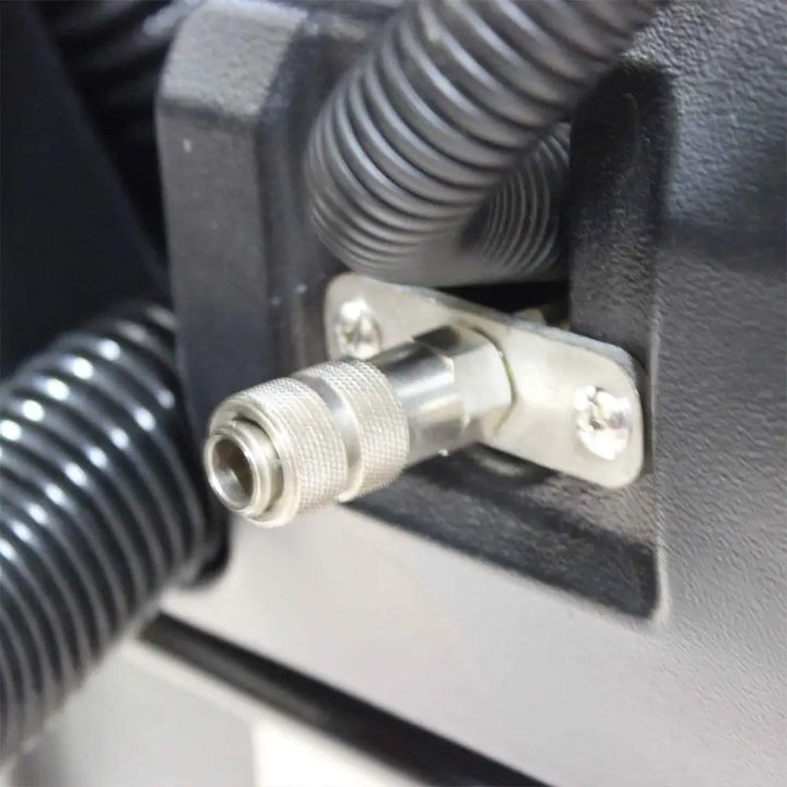 Screw to grey carpet cleaner machine by brand Star, model Combi Compact.